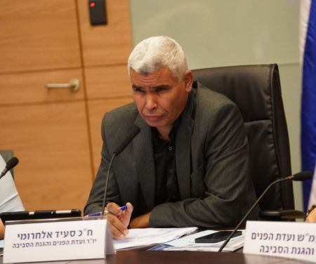 مناقشة قانون تمديد "الفتمال"